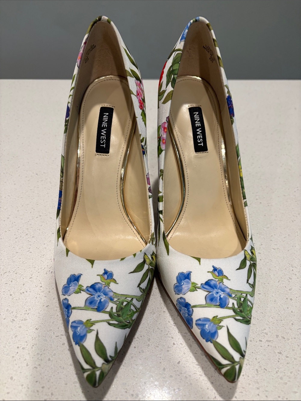 Nine West White Floral Pointed-Toe Heels with Blue & Green Accents